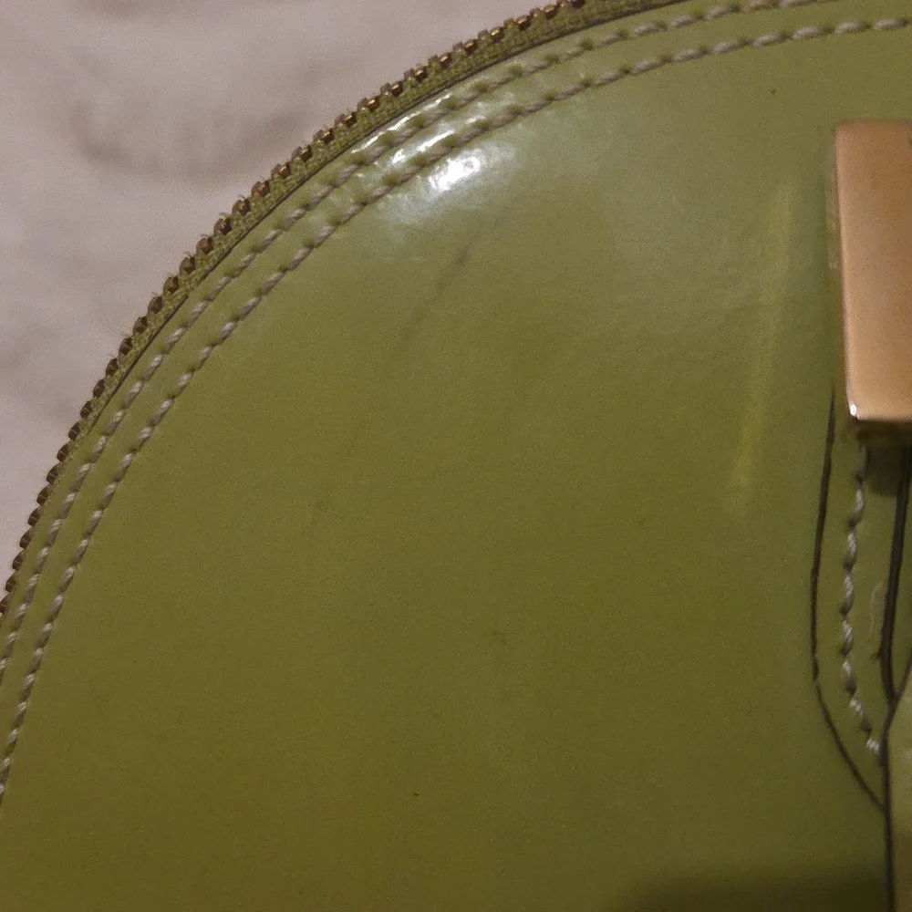 ALBERTA di Canio Genuine Leather Dome Bright Green Handbag With Dust Bag - Picture 6 of 14